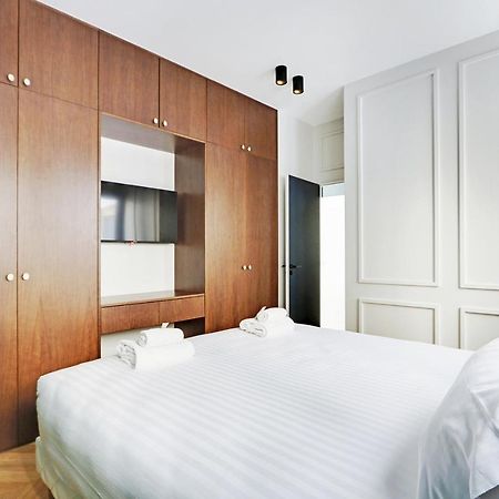 Pick A Flat'S Apartment In Triangle D'Or - Pierre 1Er De Serbie Paris Exterior photo